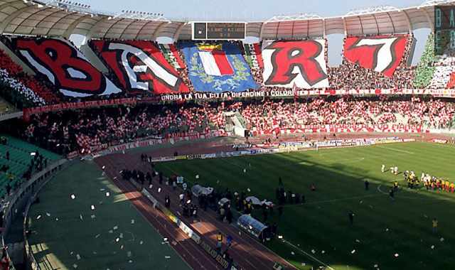 Tutti i derby giocati dal Bari: dal "classico" contro il Lecce all'unica sfida con il Bitonto